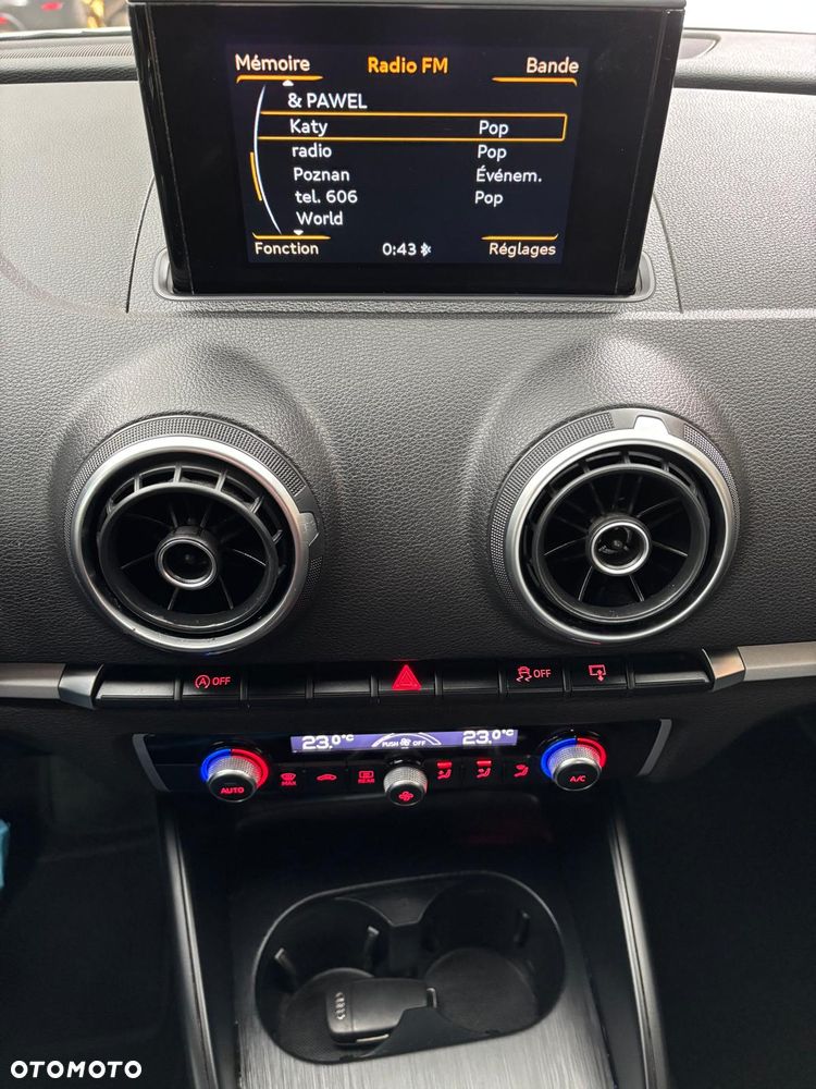 Audi A3 Sportback 1.6 TDI (clean diesel) S line Sportpaket - 30