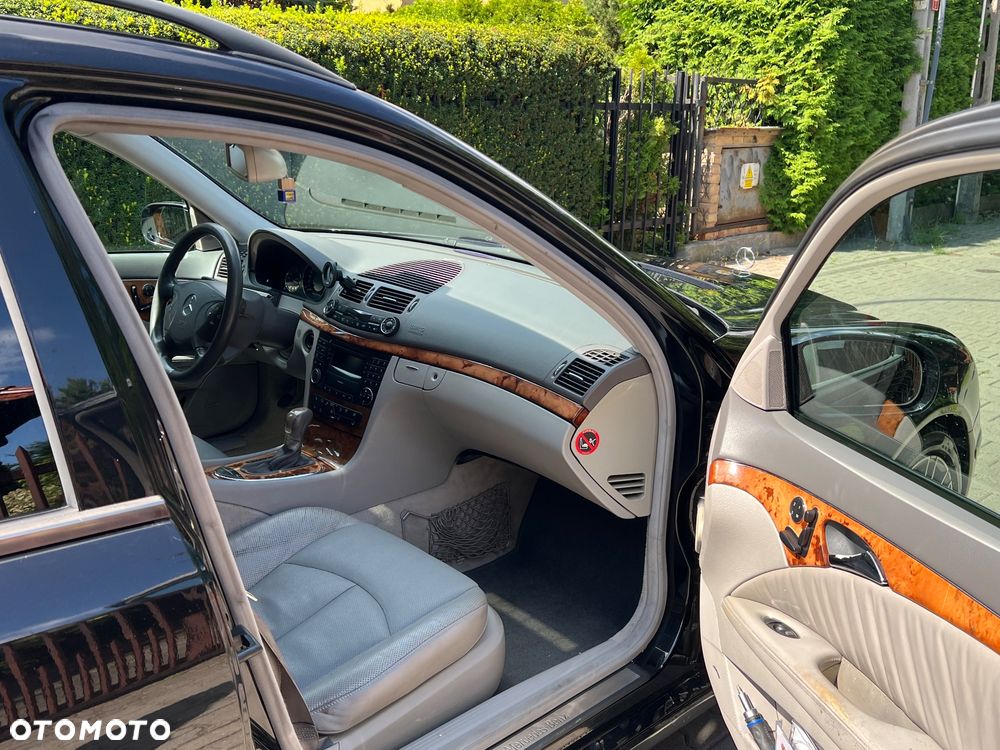 Mercedes-Benz Klasa E 320 CDI T Elegance - 12