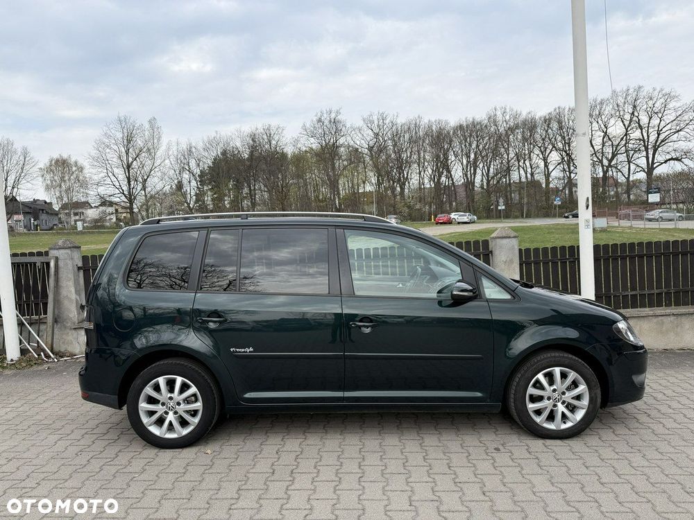 Volkswagen Touran - 6