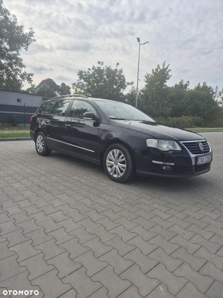Volkswagen Passat 2.0 TDI DPF Comfortline DSG - 1