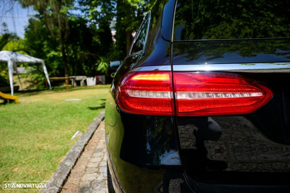 Mercedes-Benz E 220 d Avantgarde - 21