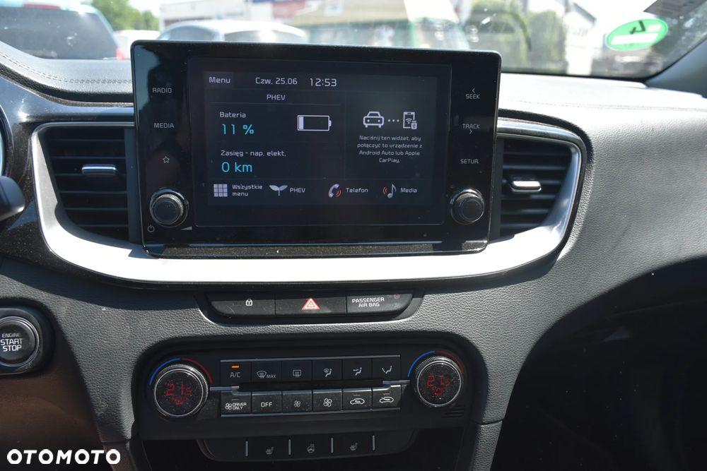 Kia Ceed 1.6 GDI DCT OPF Vision - 12