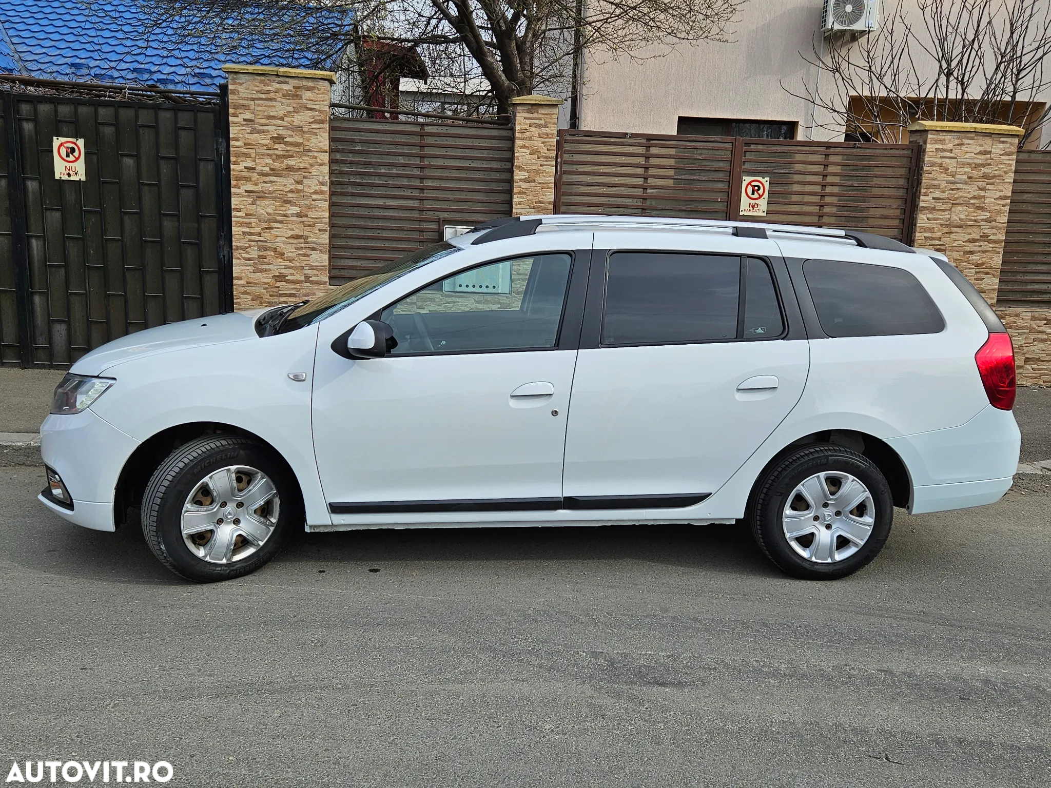 Dacia Logan 1.5 dCi Easy-R Laureate - 9