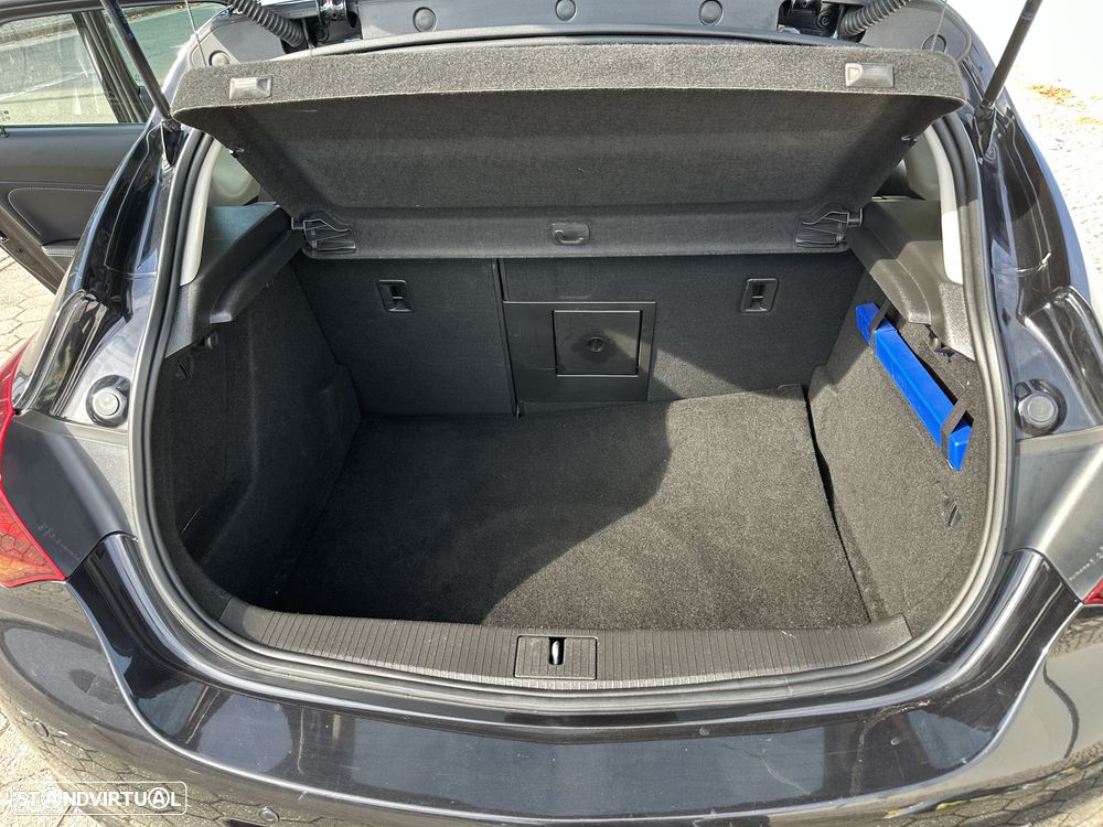 Opel Astra 1.7 CDTi Cosmo - 6