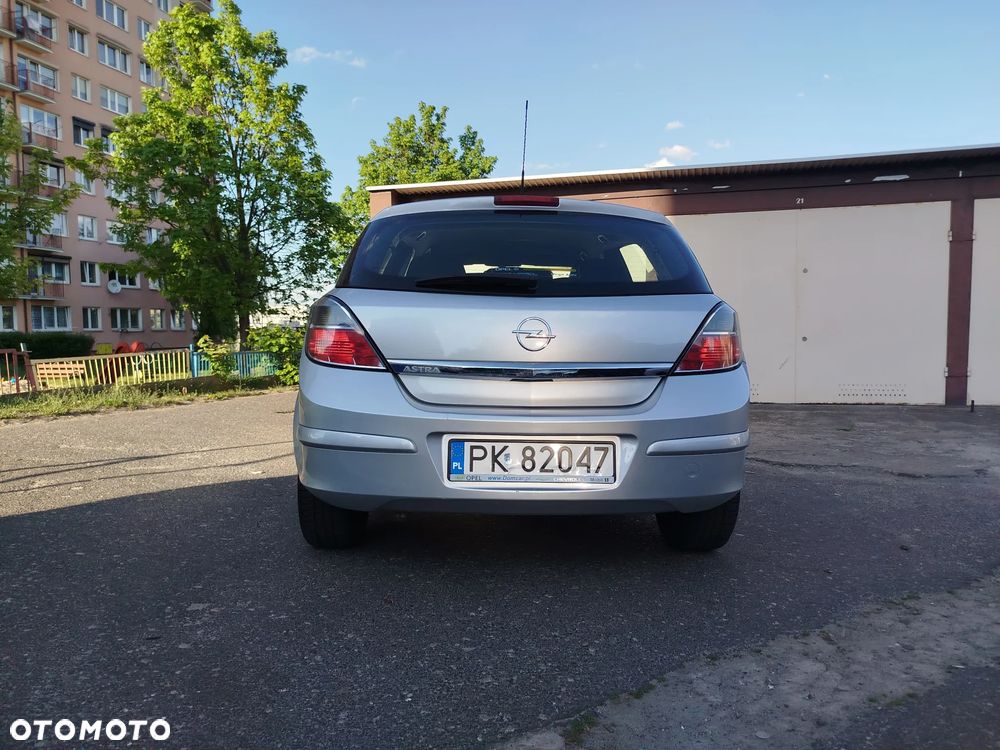 Opel Astra 1.6 Enjoy - 4
