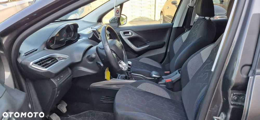 Peugeot 2008 - 17