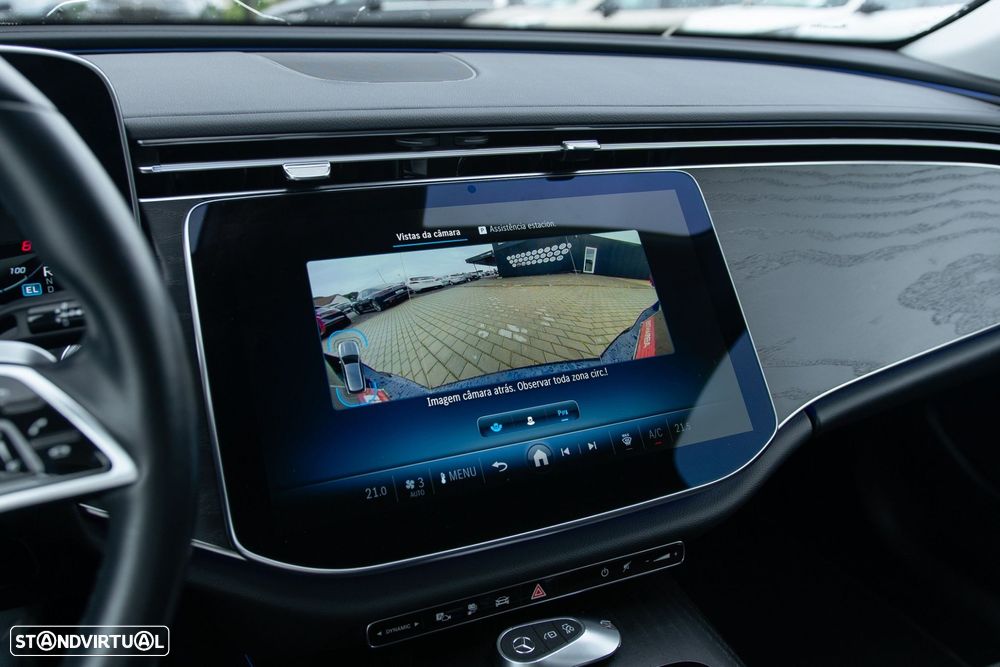 Mercedes-Benz E 300 - 15