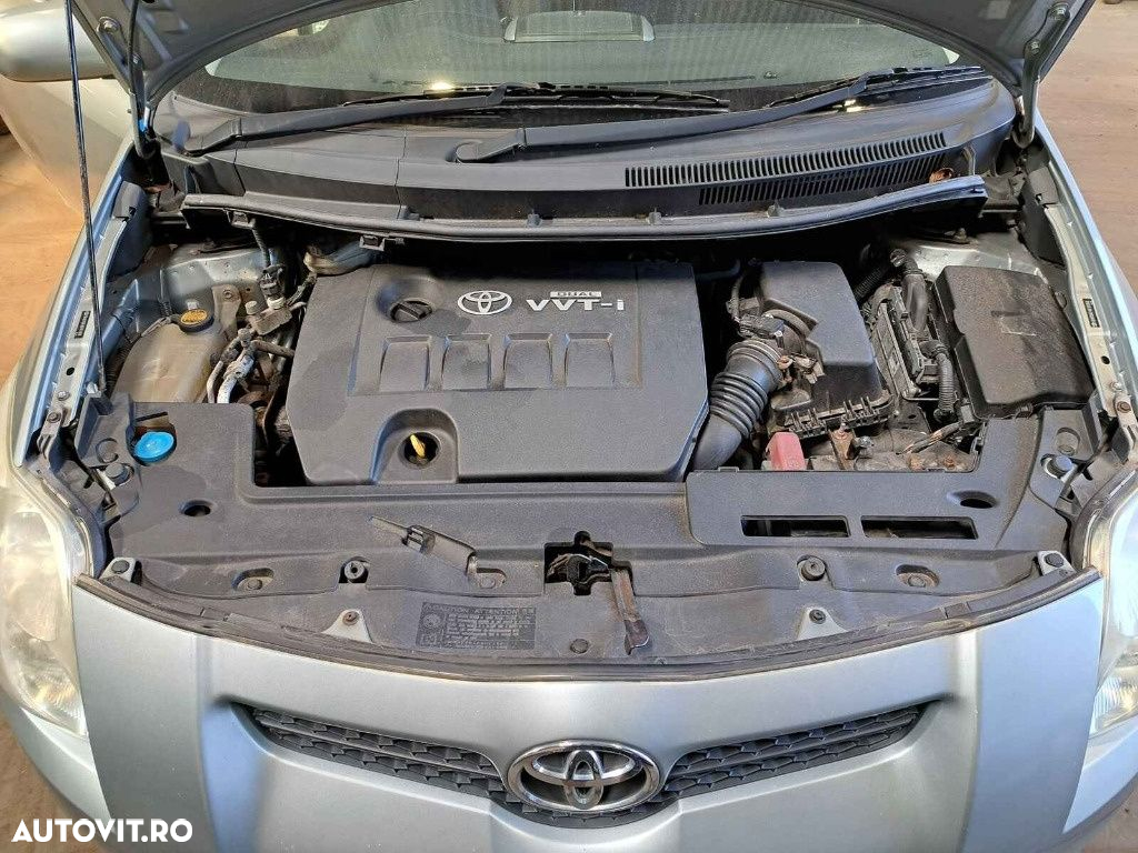 Set amortizoare spate Toyota Auris 2008 HATCHBACK 1.6 i 1ZRFE - 2