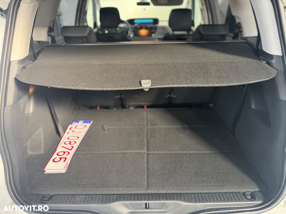 Citroën C4 Grand Space Tourer - 8