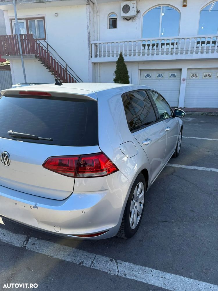 Volkswagen Golf 2.0 TDI DSG BMT Highline - 3