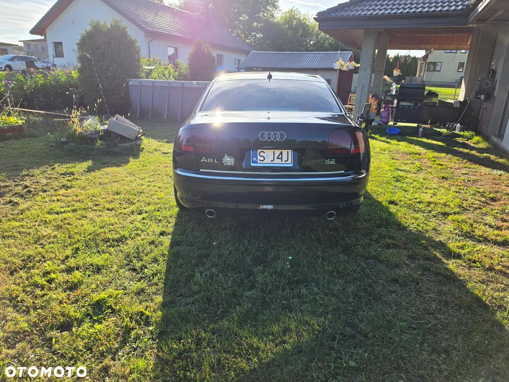 Audi A8 - 5