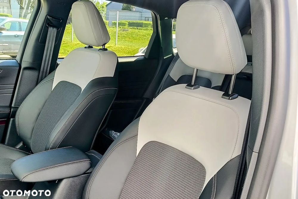 Ford Kuga 2.5 FHEV FWD Sound Edition eCVT - 9