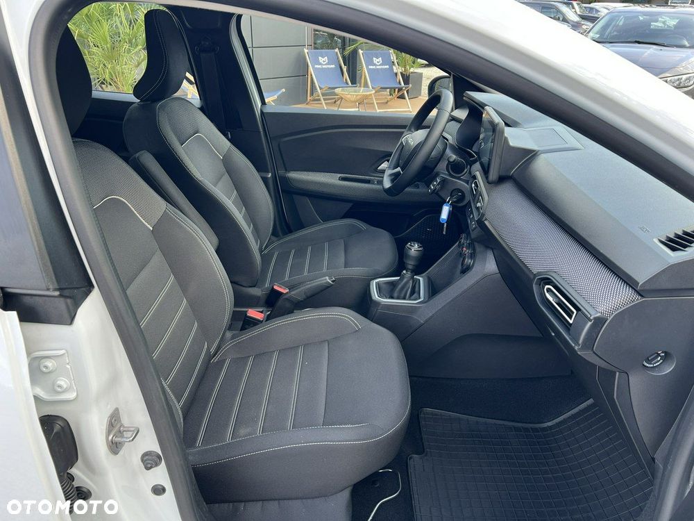 Dacia Sandero - 6