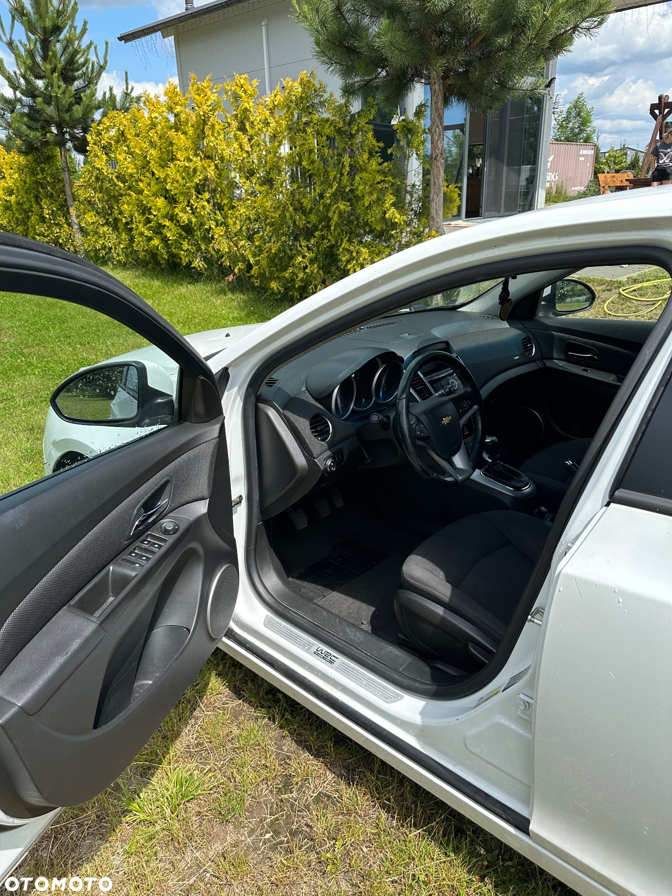 Chevrolet Cruze 1.6 LS - 17