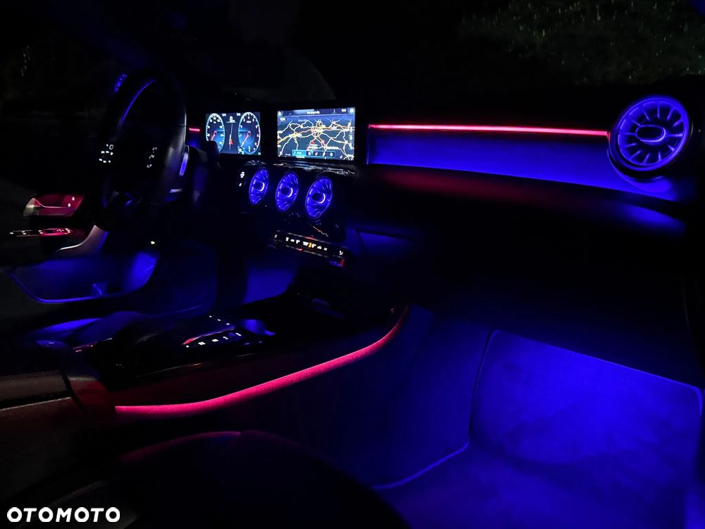 Mercedes-Benz CLA 180 7G-DCT AMG Line - 9