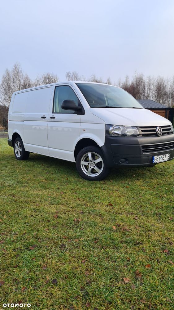 Volkswagen Transporter - 1
