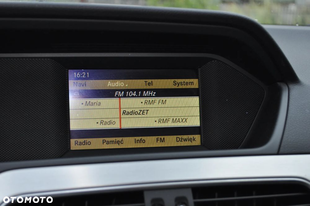 Mercedes-Benz Klasa C 180 BlueEFFICIENCY 7G-TRONIC - 13