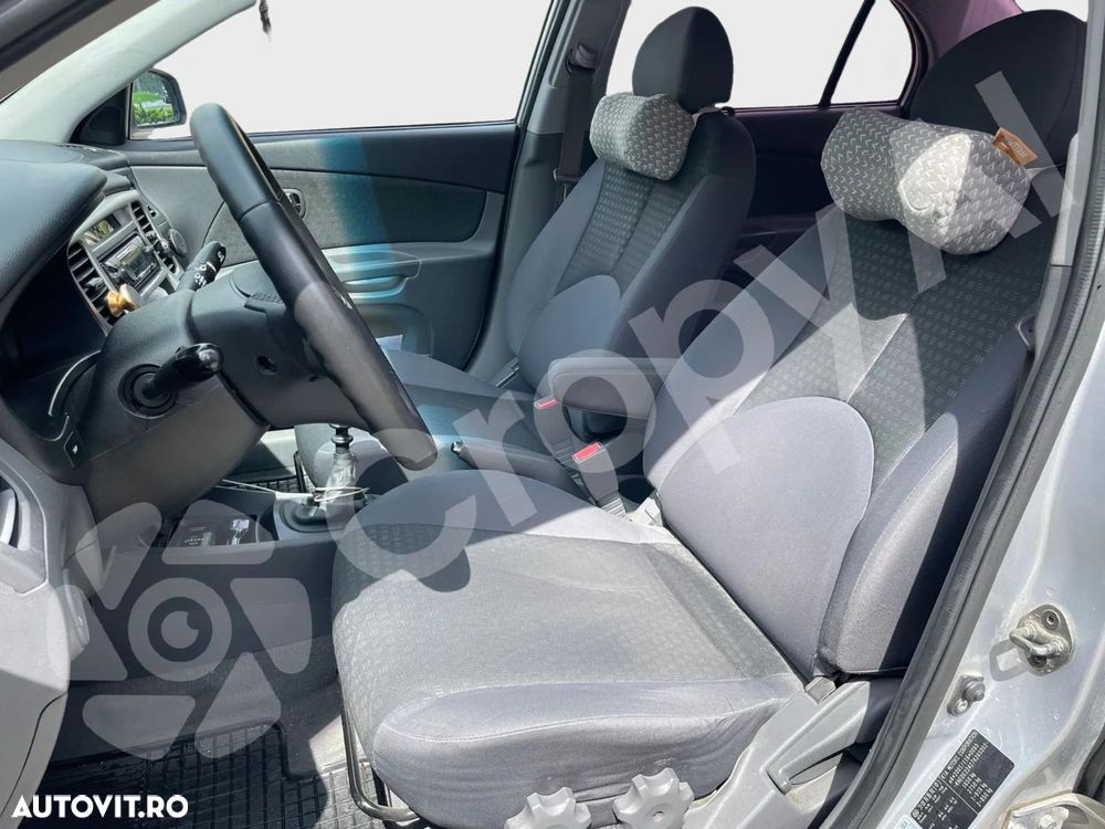 Kia Rio 1.5 DSL EX Comfort+ - 19