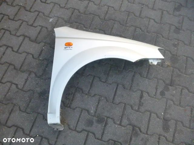 BŁOTNIK PRAWY PRZÓD PRAWY PRZEDNI DAEWOO KALOS KOLOR 95U - 1