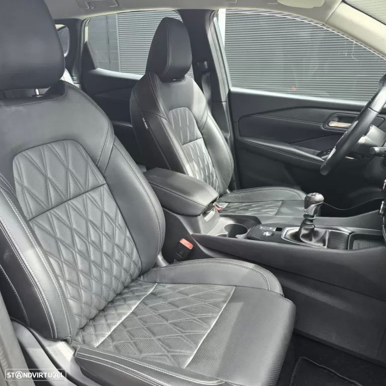 Nissan Qashqai 1.3 DIG-T N-Connecta - 20