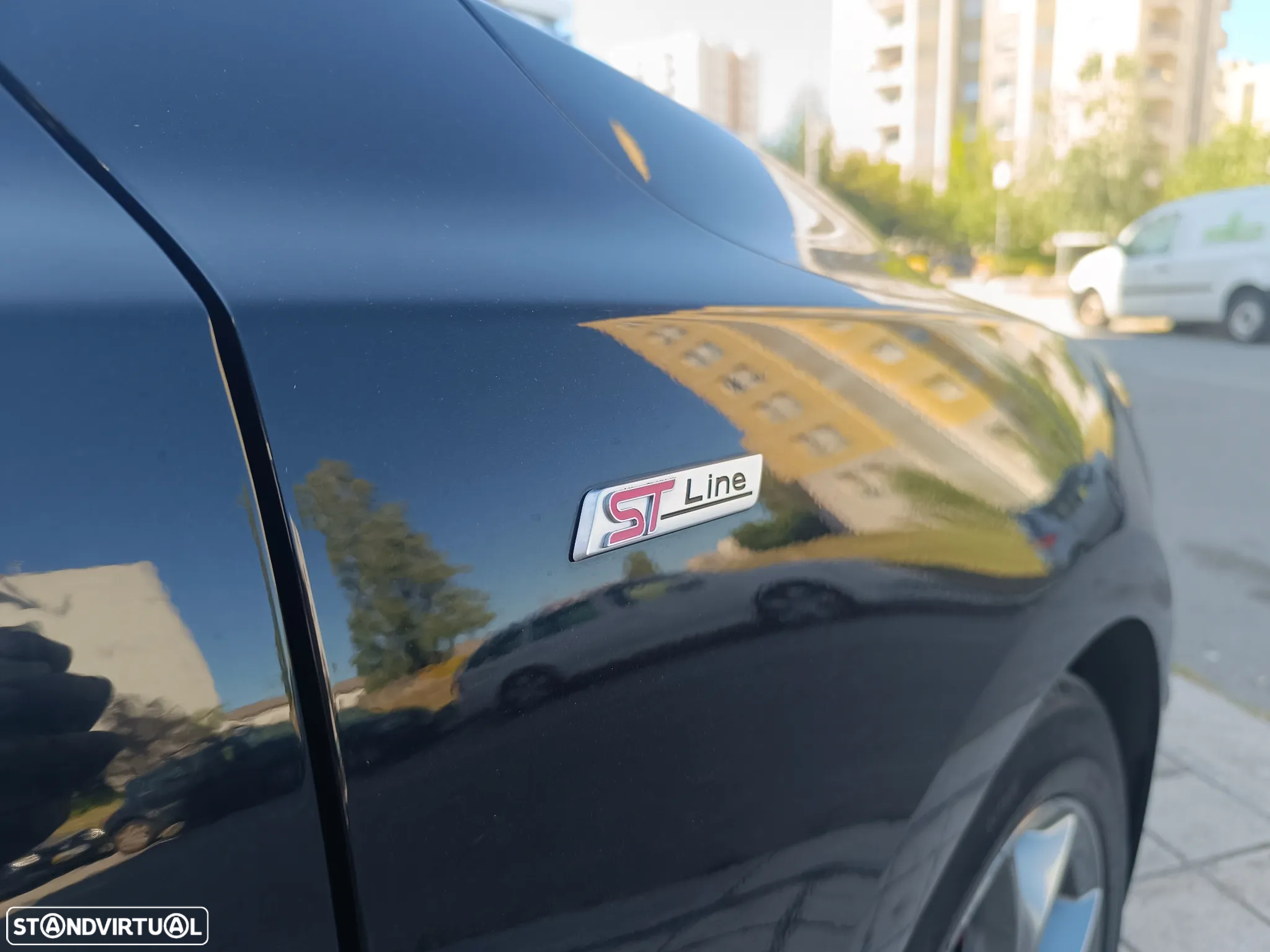 Ford Focus SW 1.0 EcoBoost MHEV ST-Line X - 29