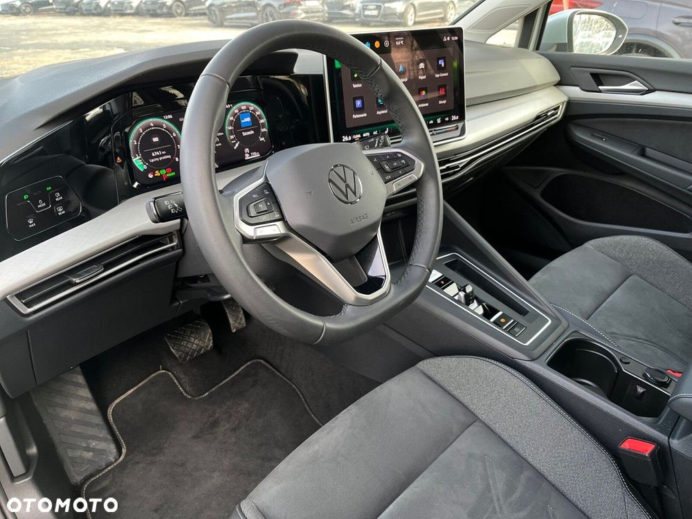 Volkswagen Golf Variant - 18