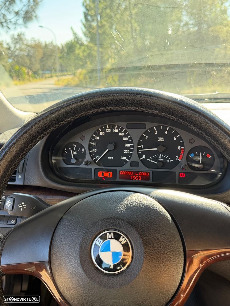 BMW 320 i - 13