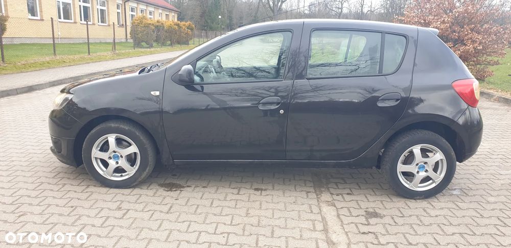 Dacia Sandero - 7