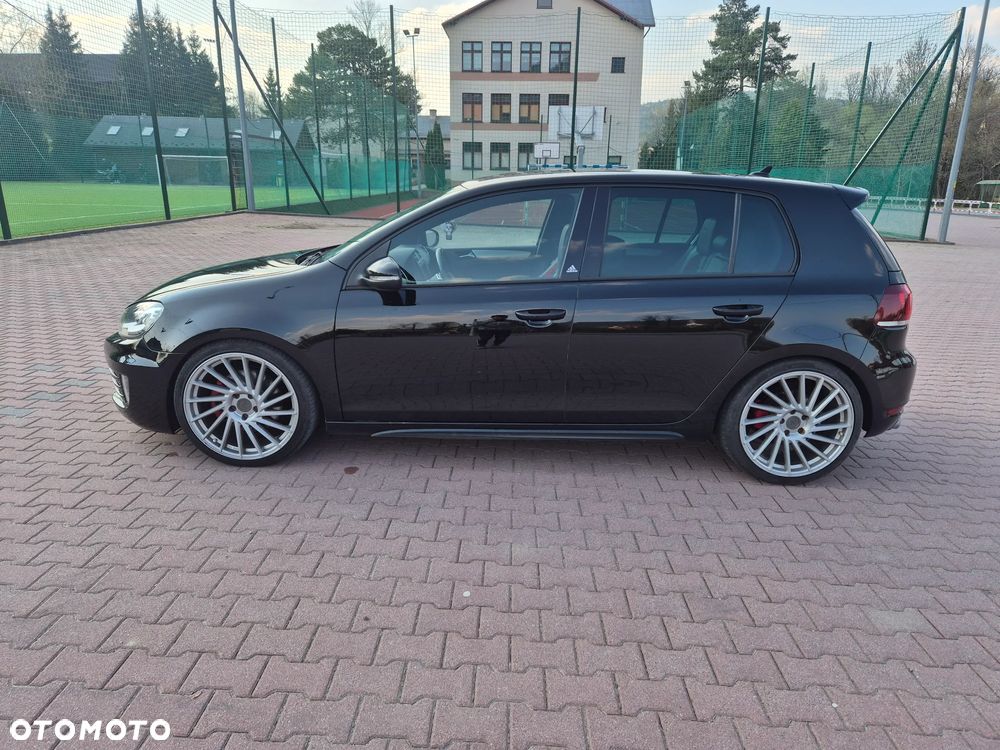 Volkswagen Golf 2.0 TSI GTI - 8