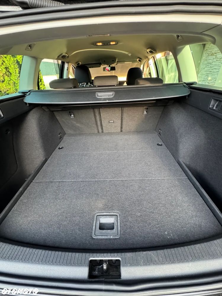 Volkswagen Golf 1.4 TSI BMT Comfortline DSG - 8