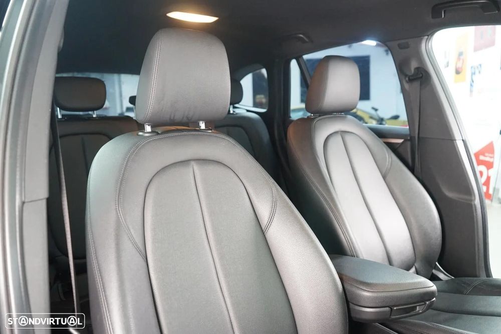 BMW X1 20 d xDrive Auto Line Sport - 37