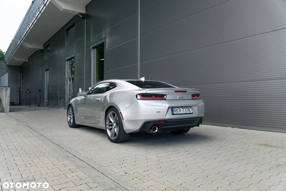 Chevrolet Camaro 2.0 - 5