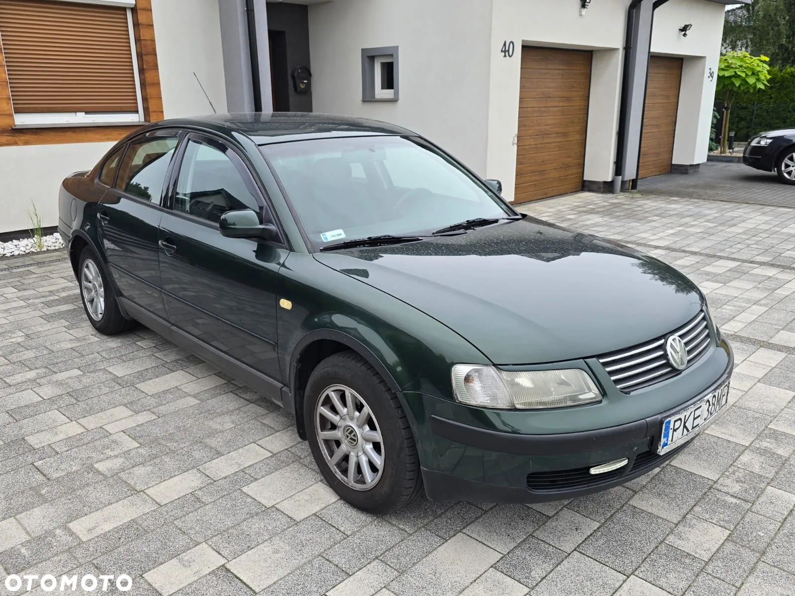 Volkswagen Passat 1.8 - 2