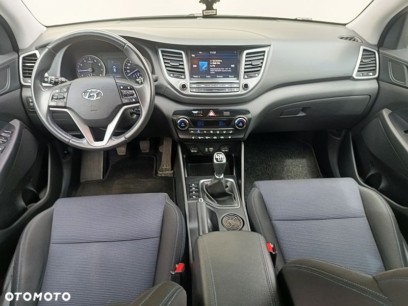 Hyundai Tucson blue 1.6 GDi 2WD Navi - 22