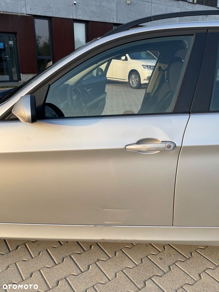 BMW Seria 3 320d - 14