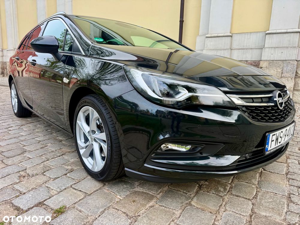 Opel Astra 1.6 BiTurbo D (CDTI) Start/Stop Innovation - 24