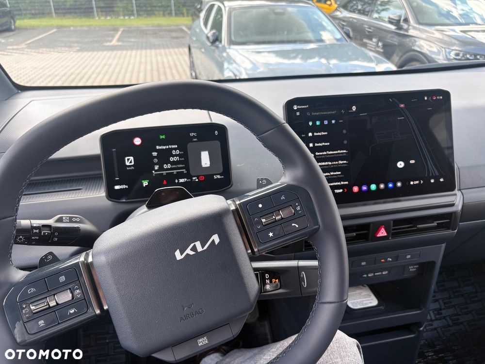 Kia Pv5 - 14