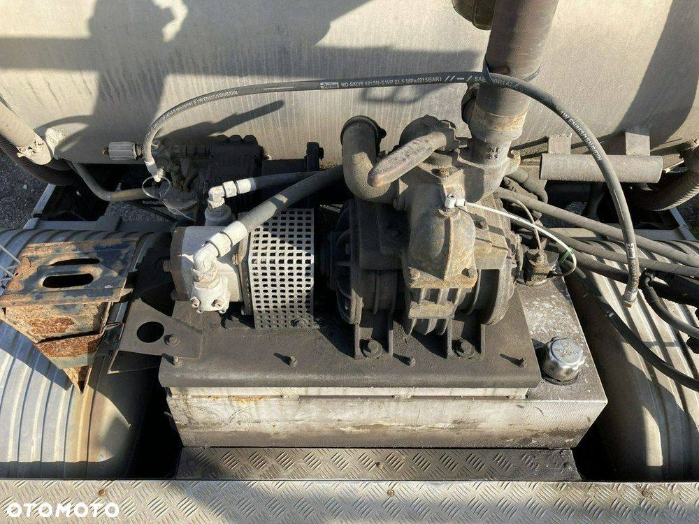 Mercedes-Benz Atego - 16