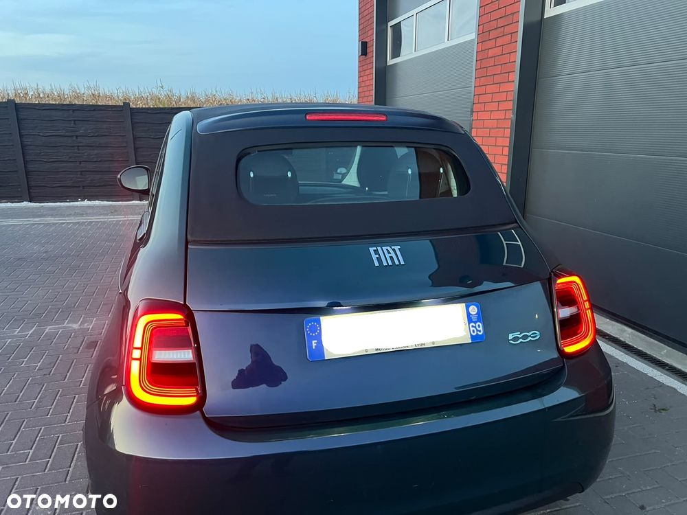 Fiat 500e - 19