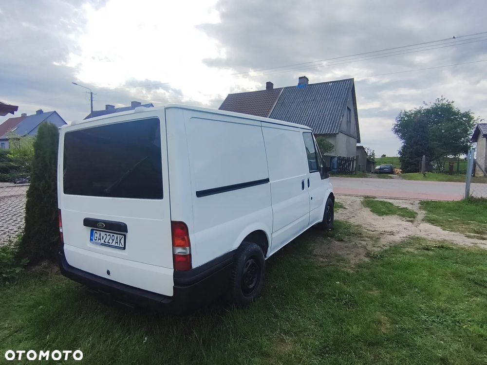 Ford Transit - 6