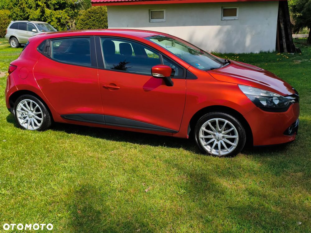 Renault Clio 1.2 16V Expression - 13