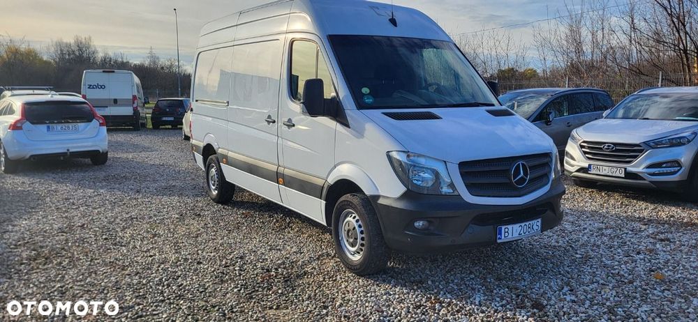 Mercedes-Benz Sprinter - 1