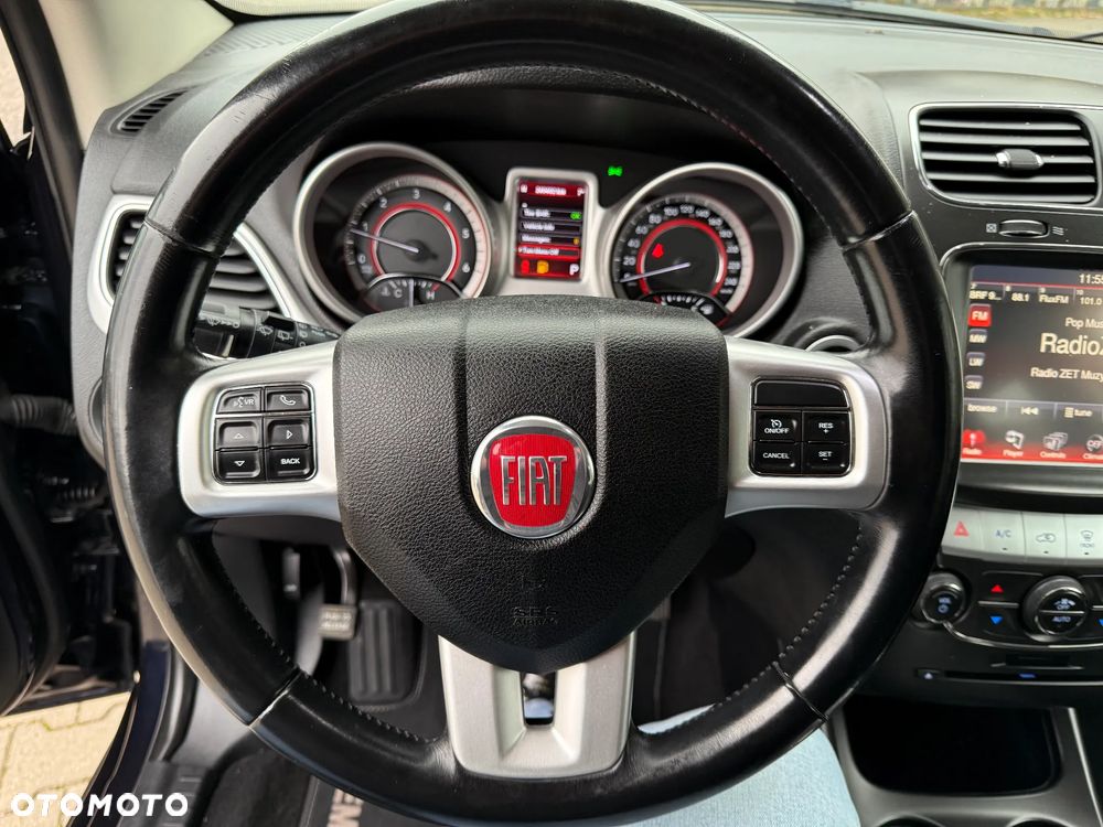 Fiat Freemont 2.0 Multijet Black Code AWD - 28