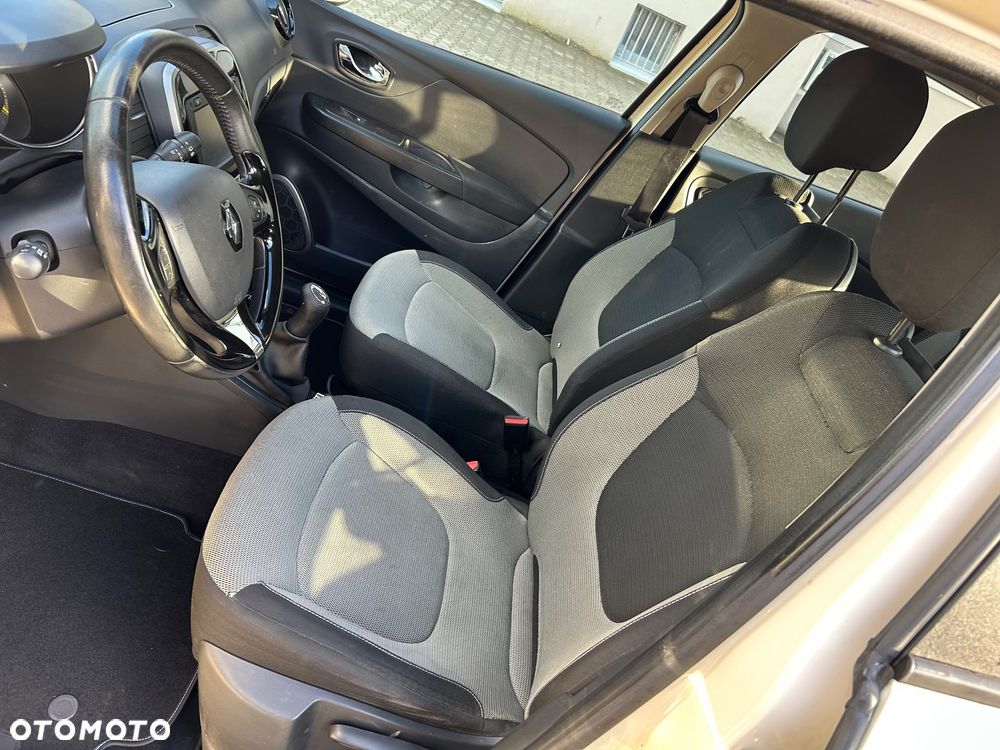 Renault Captur - 14