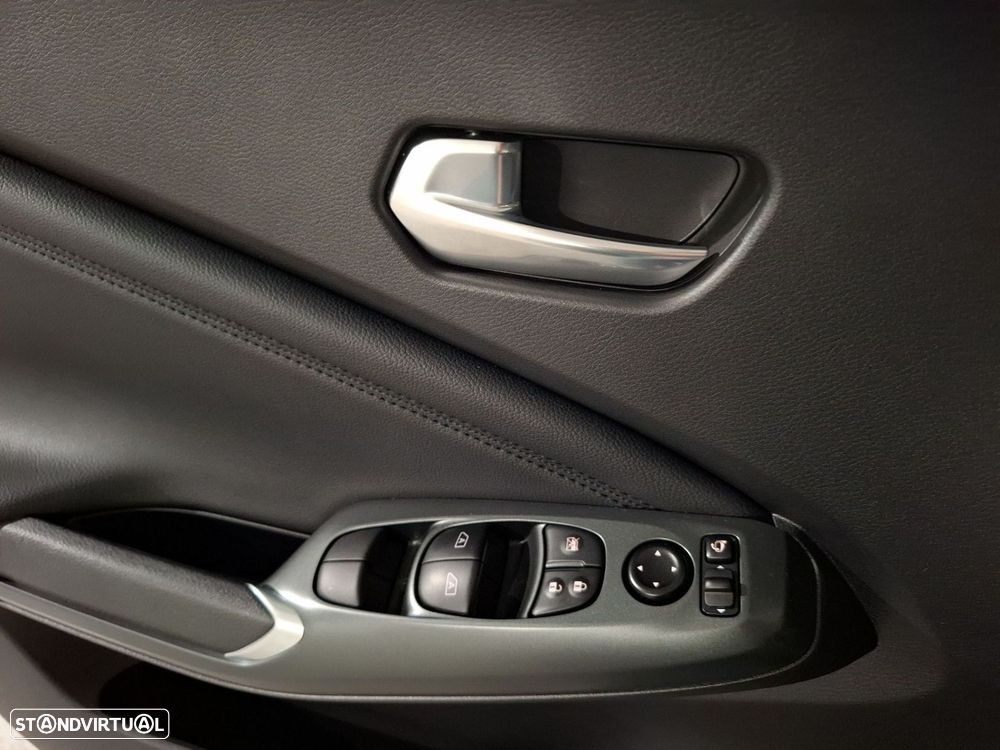 Nissan Juke 1.6 Hybrid N-Connecta - 22