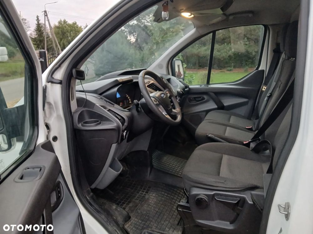 Ford Transit custom - 18