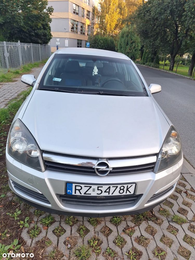 Opel Astra - 2