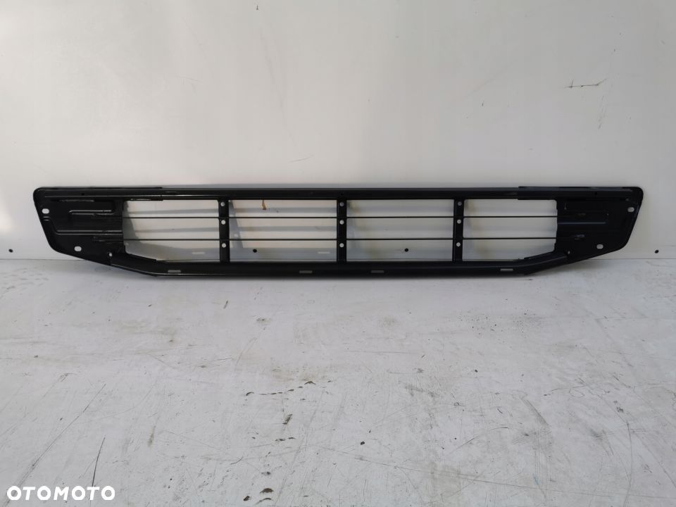 GRILL ATRAPA ŁAWKA VOLVO FH4 82255346 ORYGINAŁ - 1