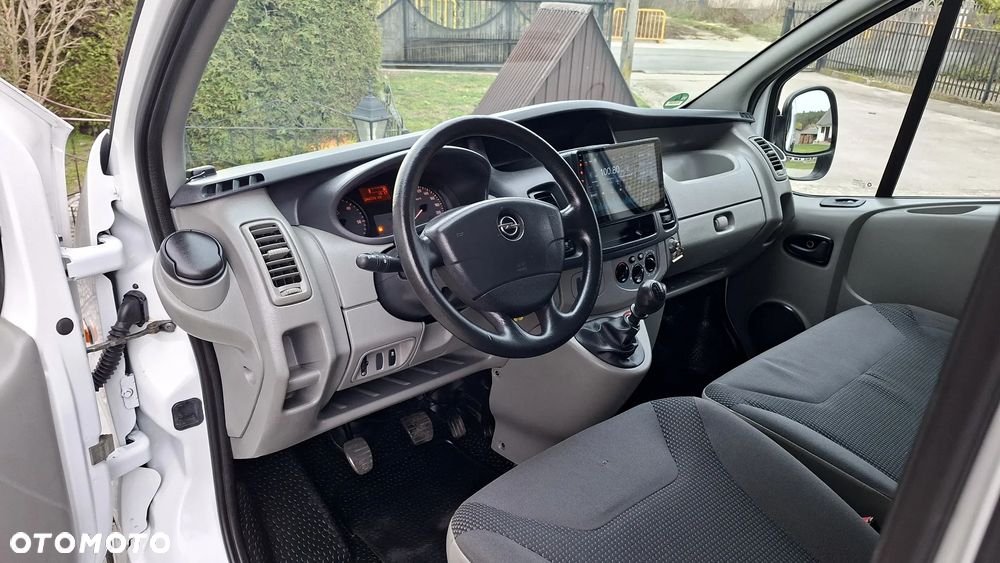 Opel VIVARO - 25