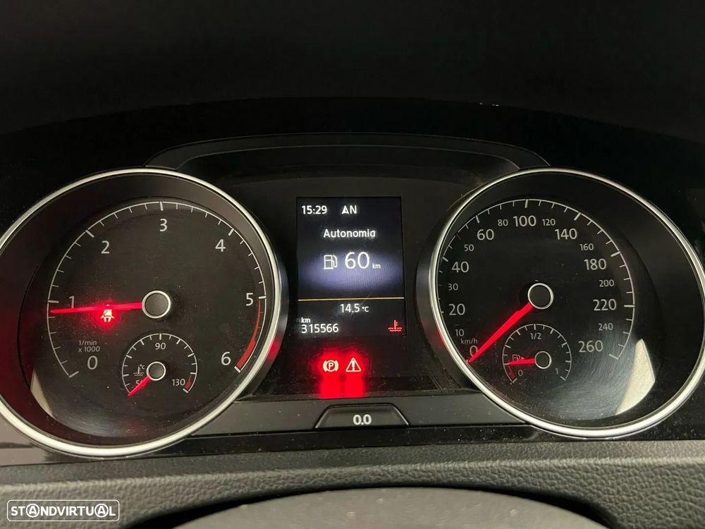 VW Golf Variant 1.6 TDi Highline - 11